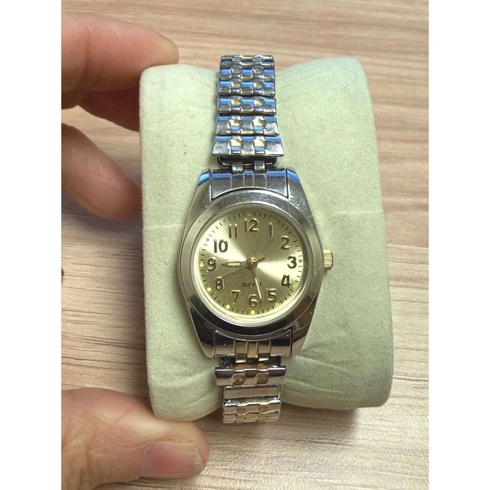 Women's‎ Stainless Steel Quartz Watch  Silver Tone Working